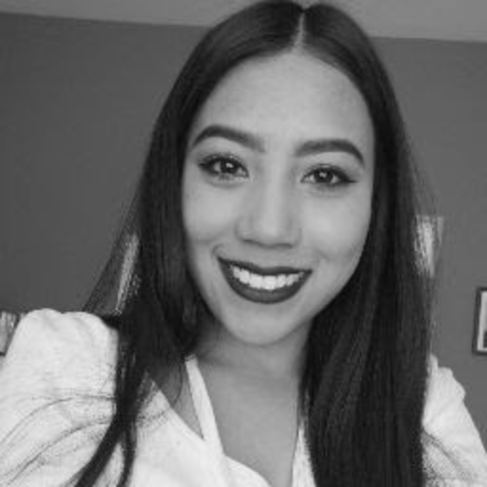 Meet your Posher, Deira